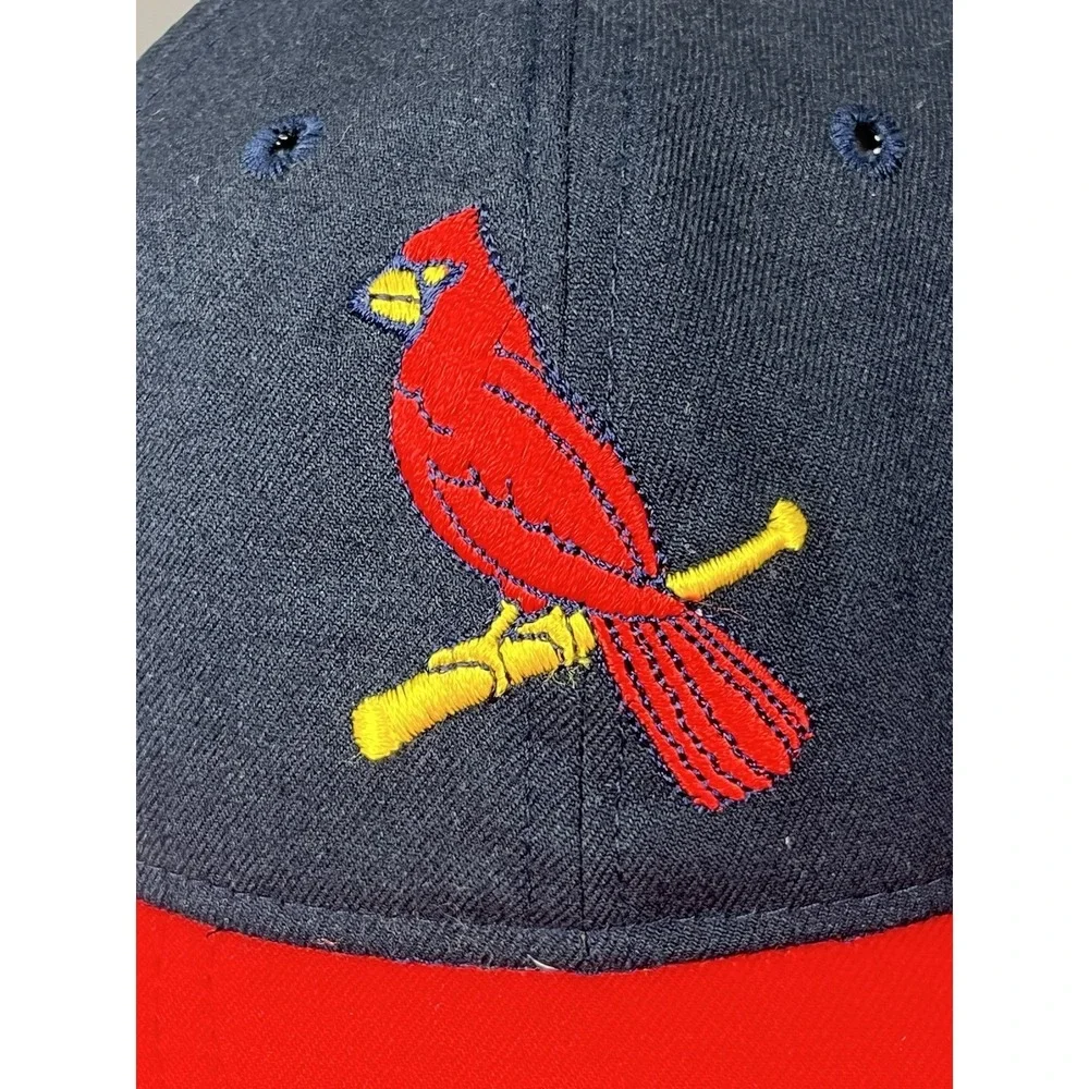 Vintage St Louis Cardinals MLB Fitted Hat Size 7 Roman Pro Leather Band